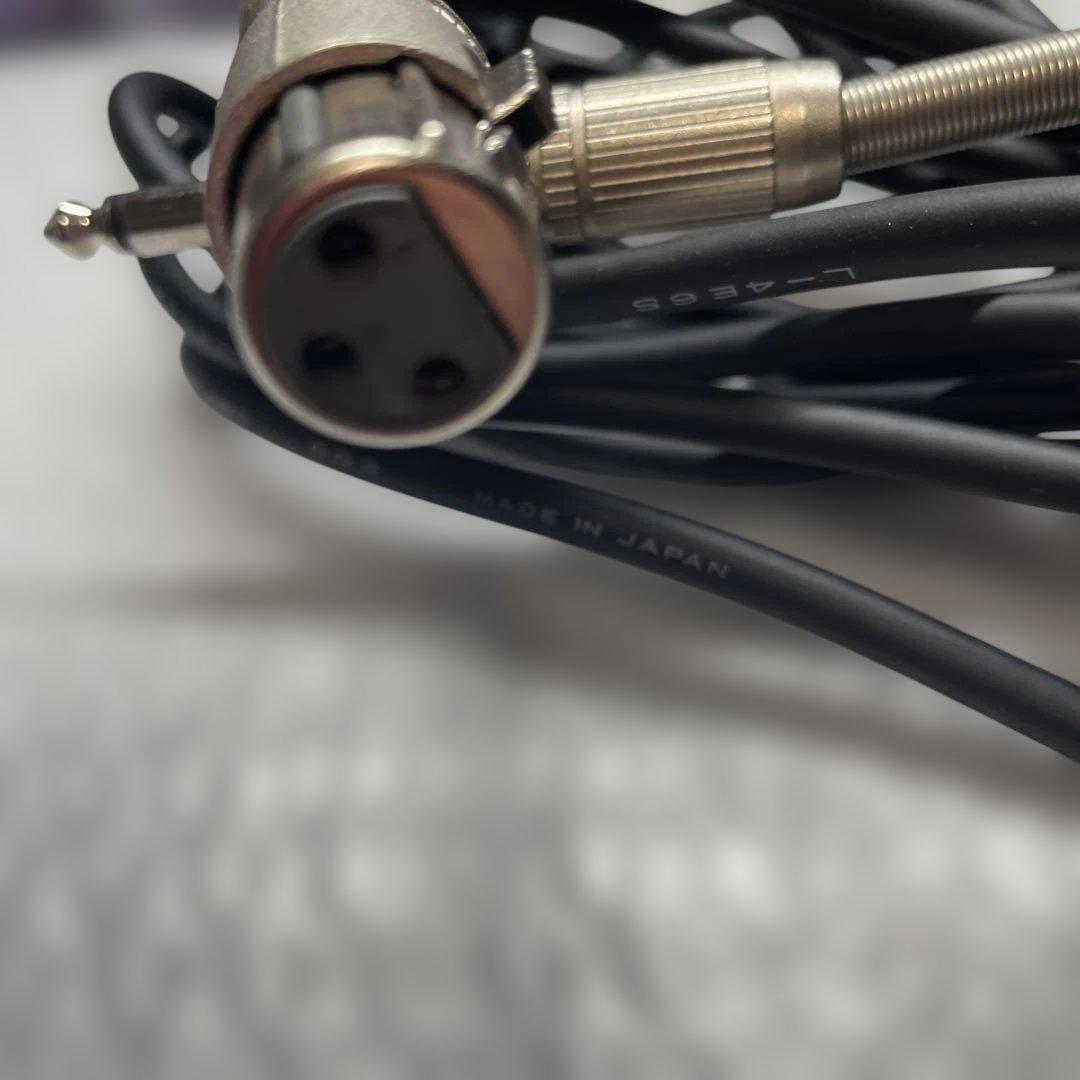 SHURE SM58 ボーカル用ダイナミック　マイクロホン