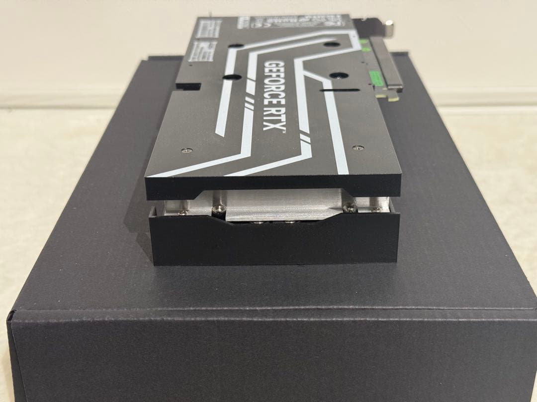 【美品】玄人志向 RTX4060 GG-RTX4060-E8GB/OC/DF3