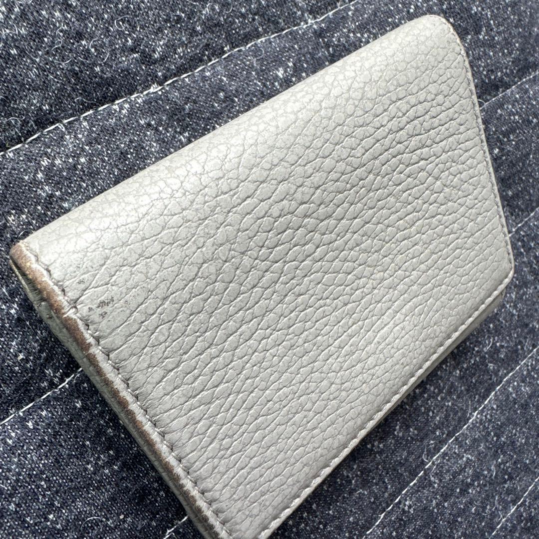 Gucci ライトグレー 三つ折り財布
