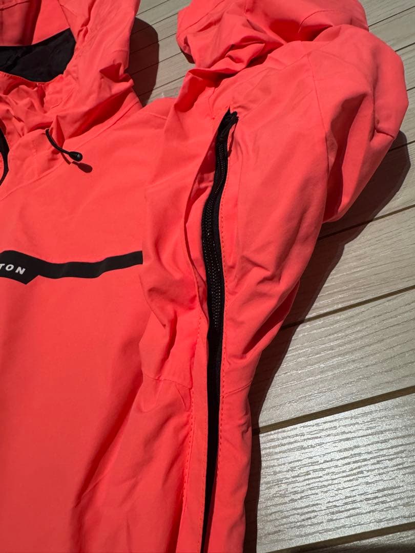 新品 未使用BURTON バートン スノージャケットTETRAORNGE