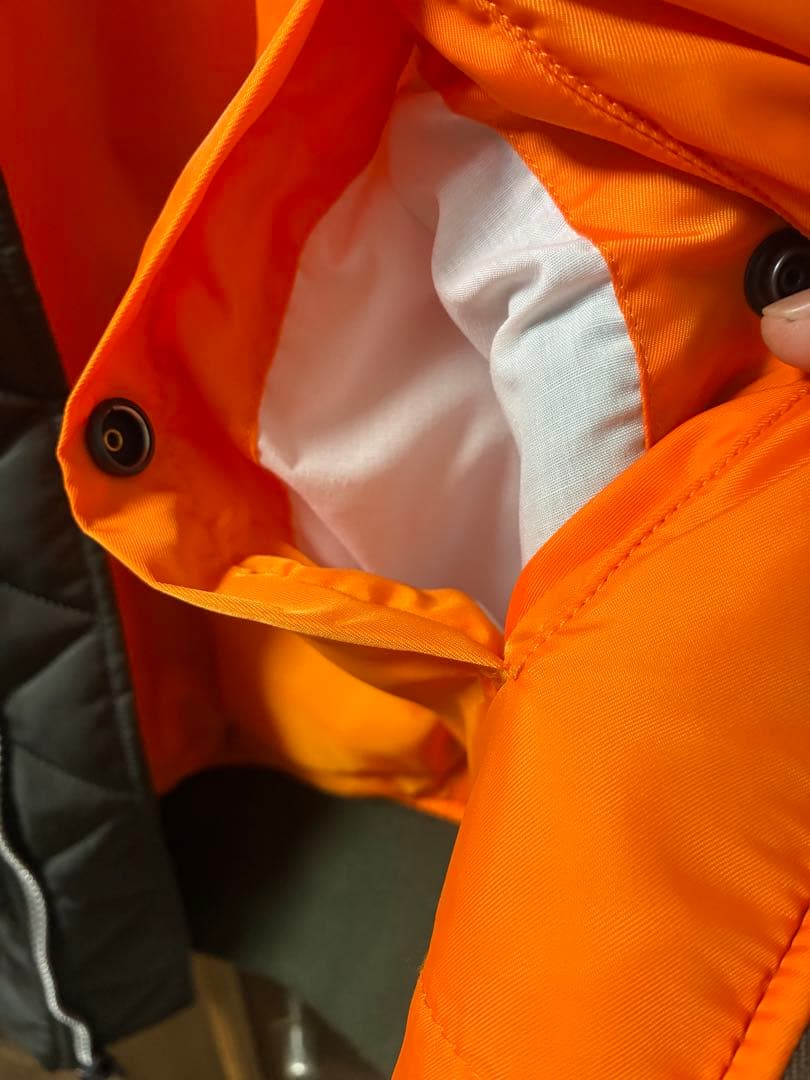 Alpha Industries MA-1 ジャケット オリーブグリーン