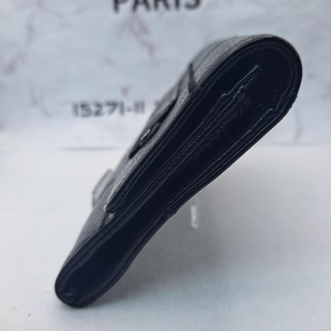 CHANEL　ワイルドステッチ　コンパクト　ブラック　二つ折り財布　財布
