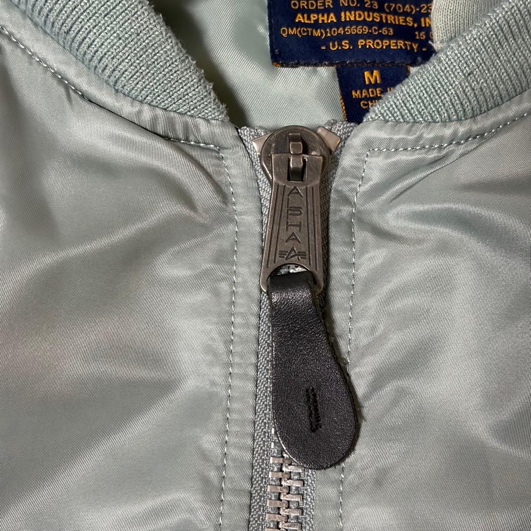 Alpha Industries フード付き 取り外し可　MA-1 natus