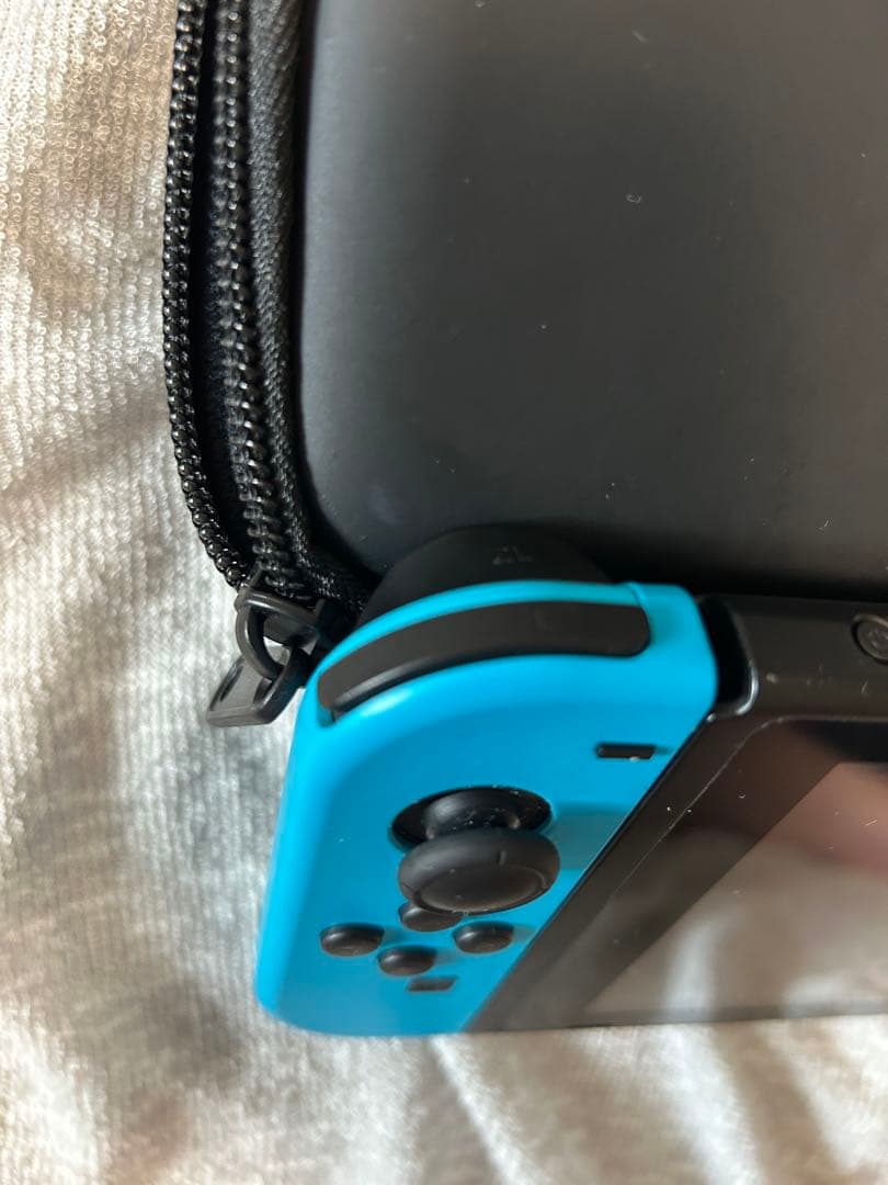 Nintendo Switch 青/赤 Joy-Con 本体