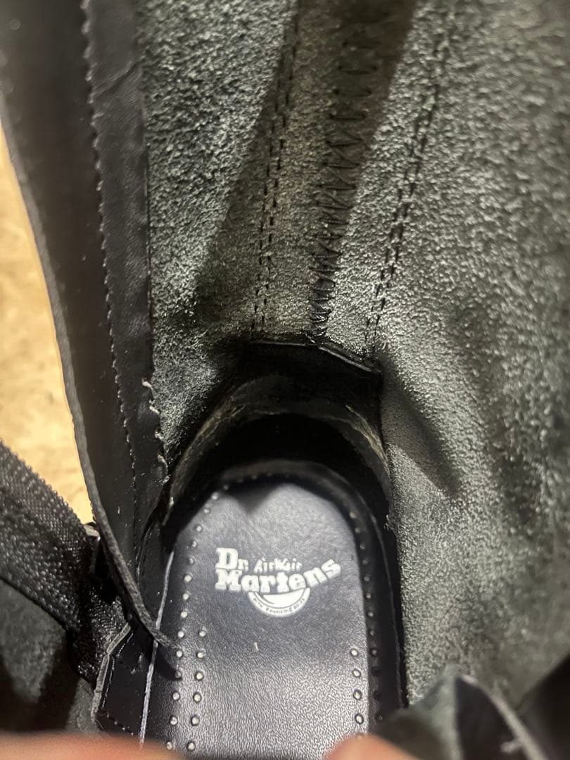 Dr.Martens JADON 8ホール UK4