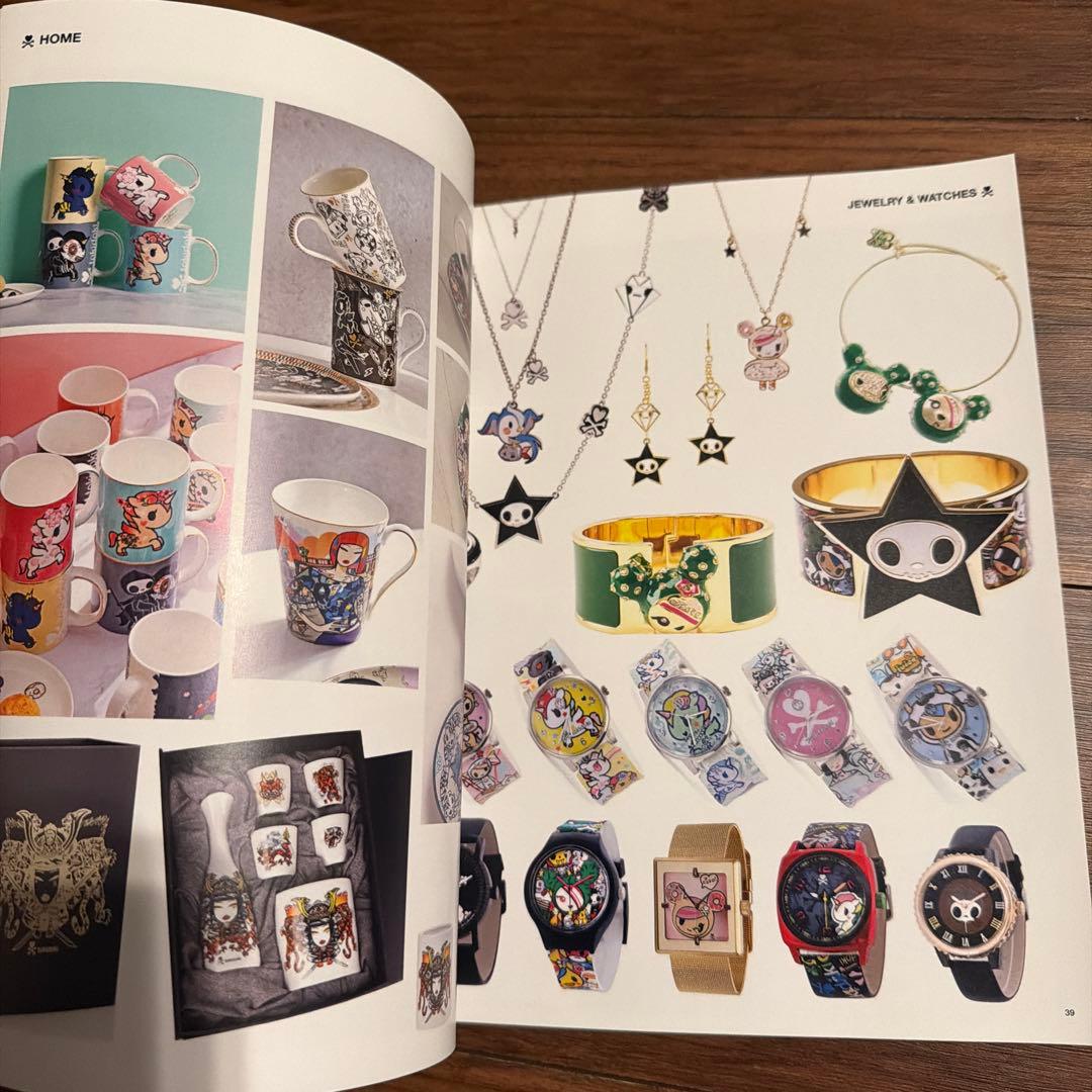 tokidoki 本　洋書