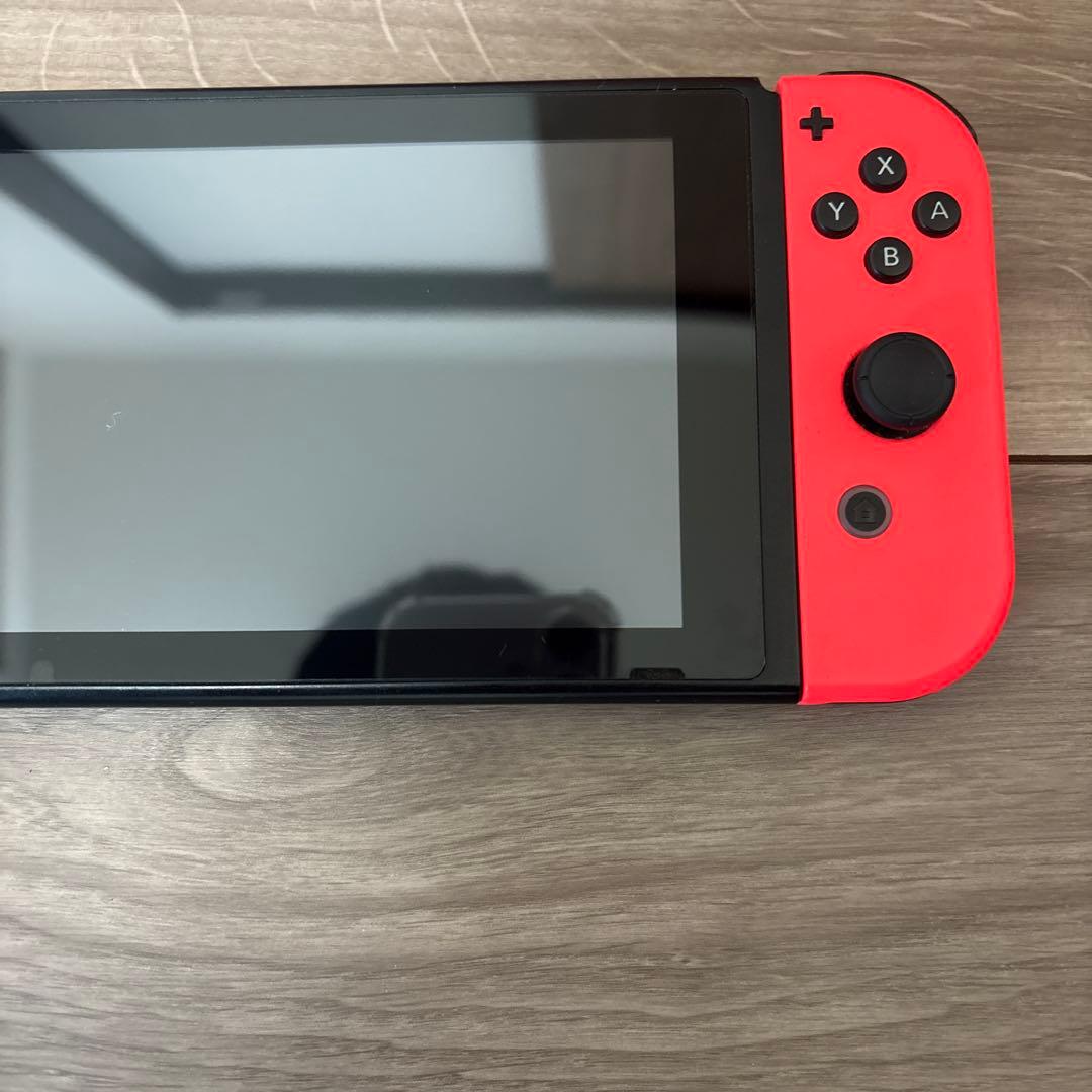 美品Switch本体