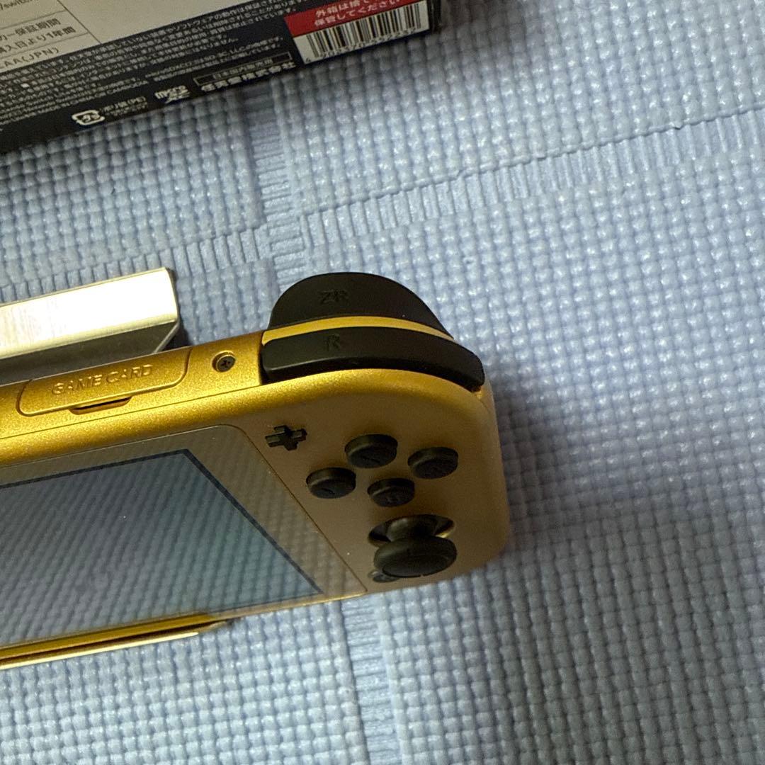 【美品】Switch Lite ハイラルエディション ドラクエ3
