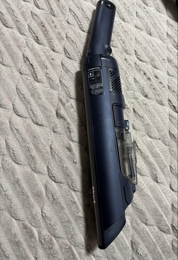 Shark スティッククリーナー本体 自動ゴミ捨て機能付き　LC551JBK