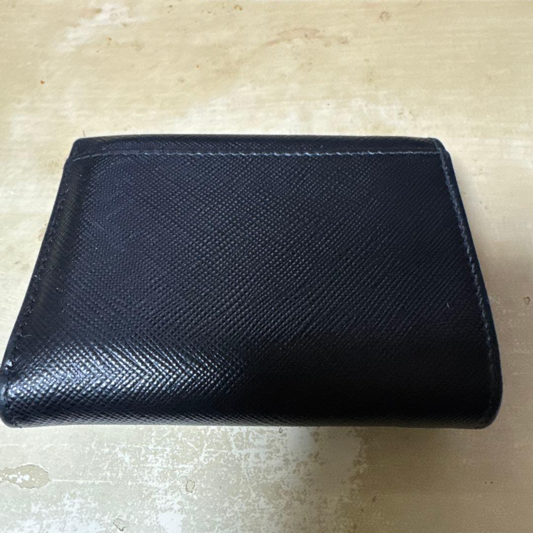 『美品』Prada 財布　サイファーノトライアングル　三つ折り　1mh043