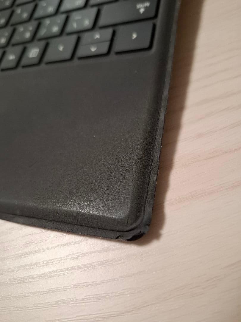 Microsoft Surface Pro5本体 充電器