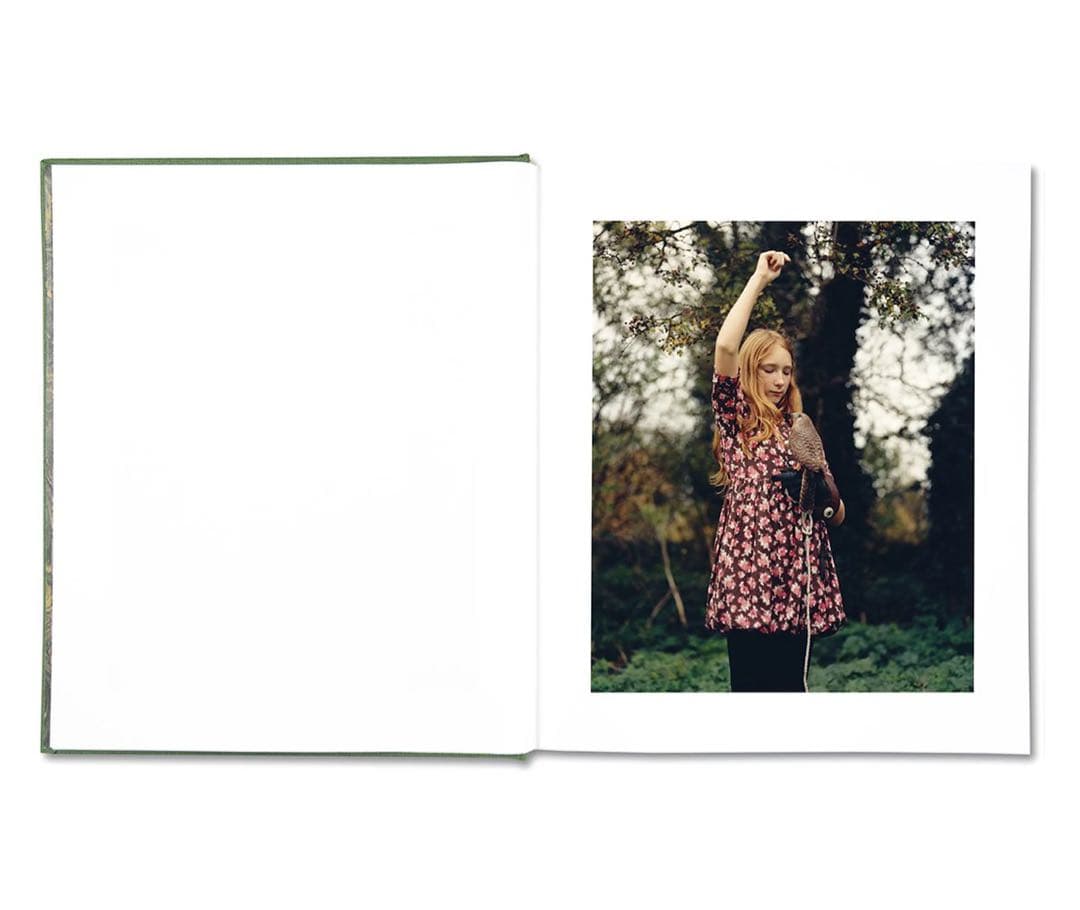 サイン本 THE BRITISH ISLES Jamie Hawkesworth