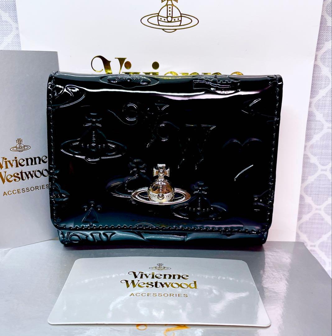 【内側に素敵な柄♡新作】Vivienne Westwood 折財布 エナメル 黒