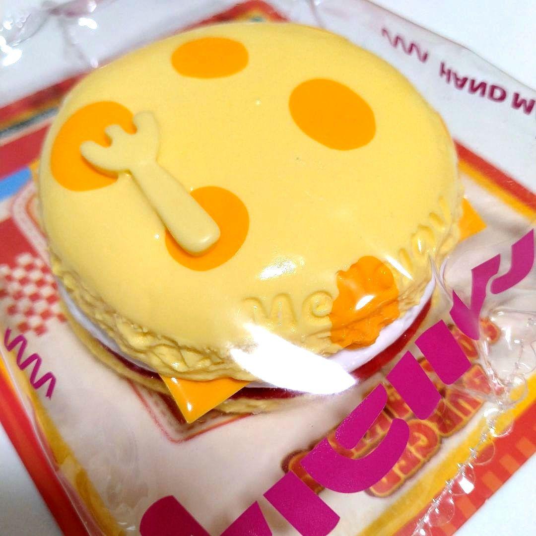 mellojoyスクイーズアニマルシリーズのハチ丸とカーニバーガーのセット