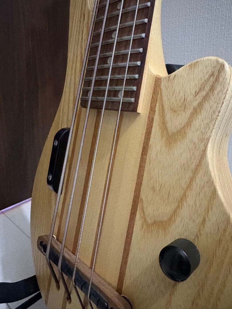MAHALO ウクレレベース