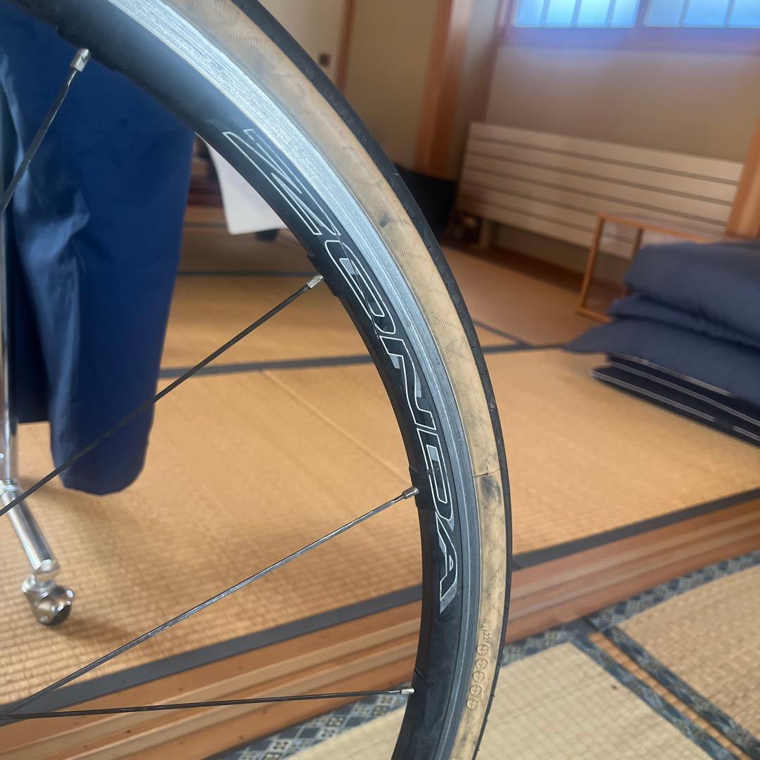 Bianchi SEMPRE PRO 105 2018 カーボン　ロードバイク