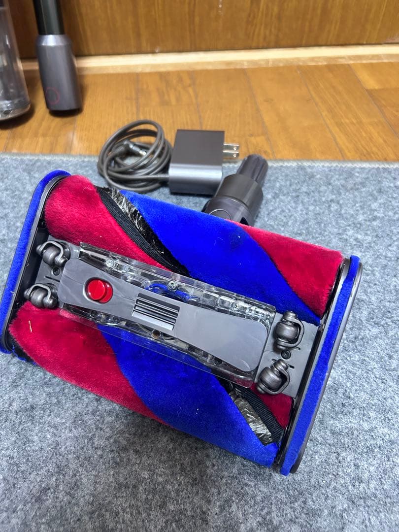 ダイソンSV19 掃除機