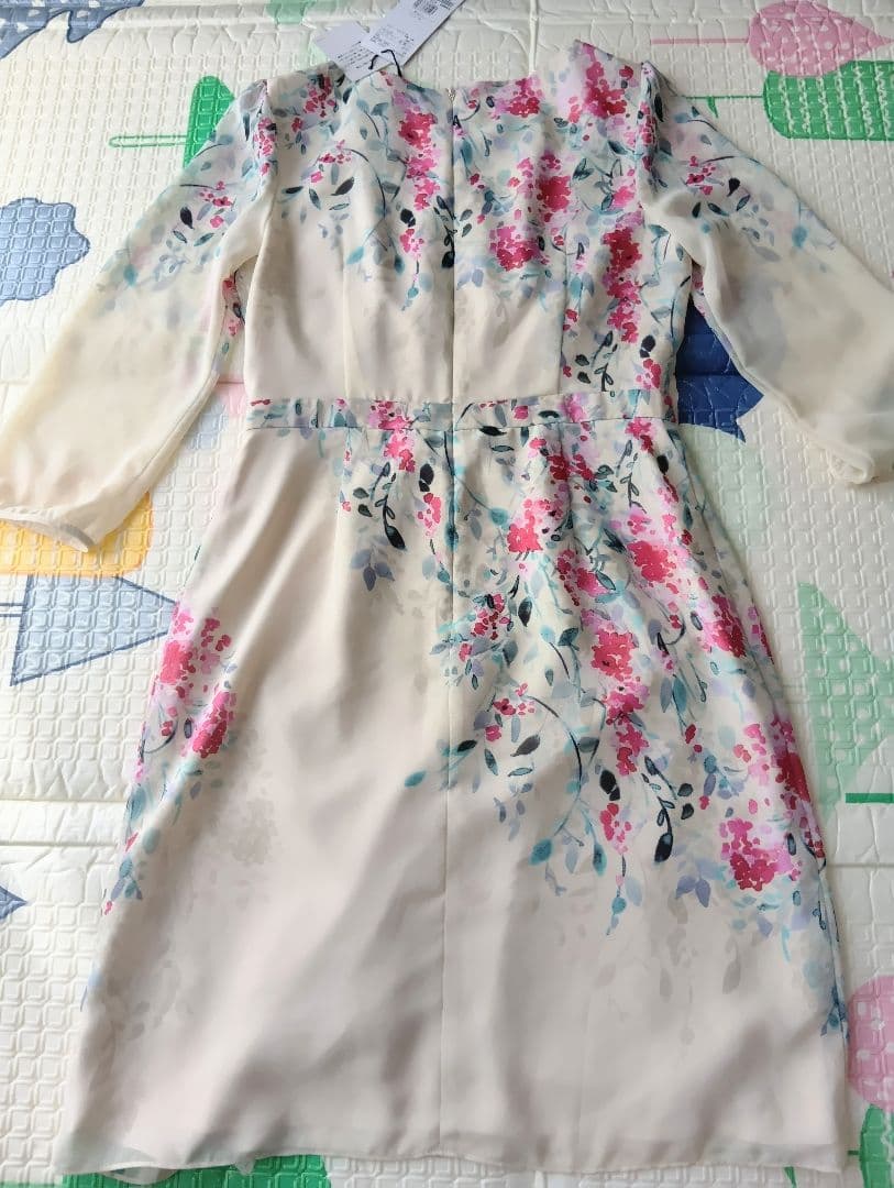 【未使用タグ付】SunaUna　スーナウーナ　花柄シフォンワンピース　М