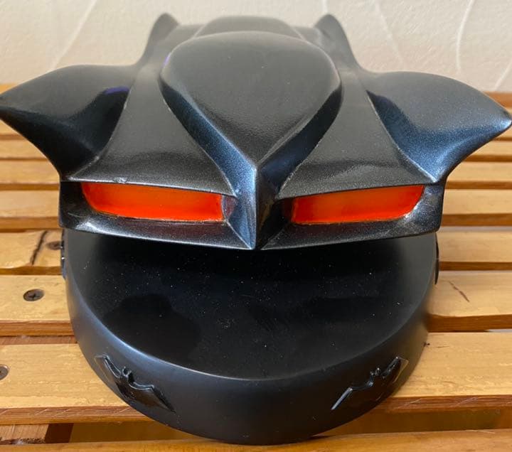 バットマン・ニューバットマンアドベンチャーズ2500限定バットモービルスタチュー