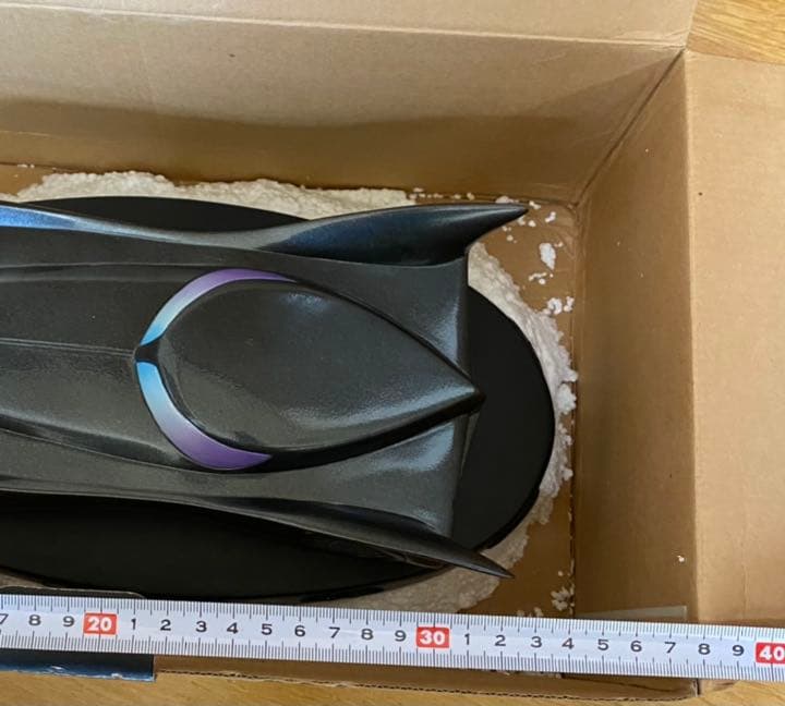 バットマン・ニューバットマンアドベンチャーズ2500限定バットモービルスタチュー