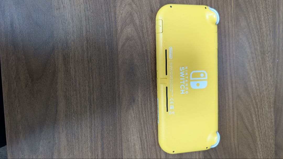 Nintendo Switch Lite イエロー 本体 動作OK　SDカード付