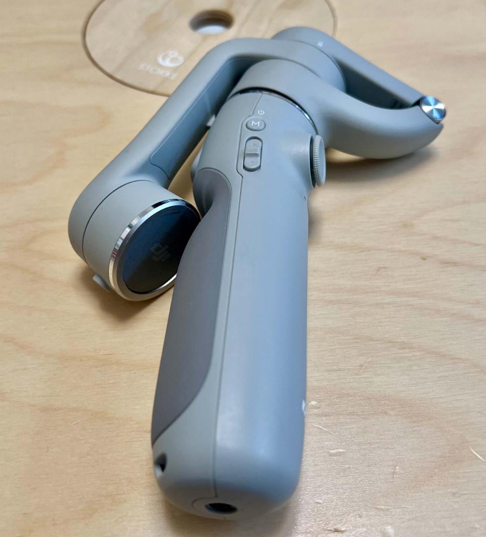 【中古】DJI OM 5 スタビライザー グレー