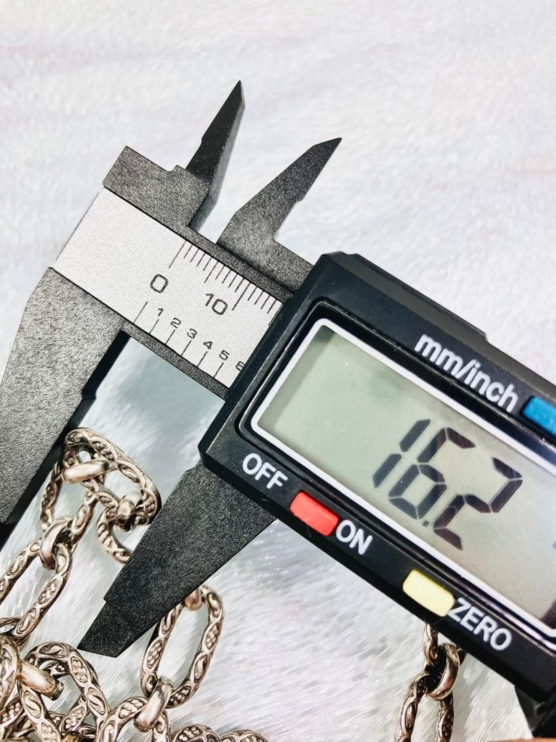 【超美品】GUCCI WGロゴ ネックレス アラベスク 男女兼用　SV925