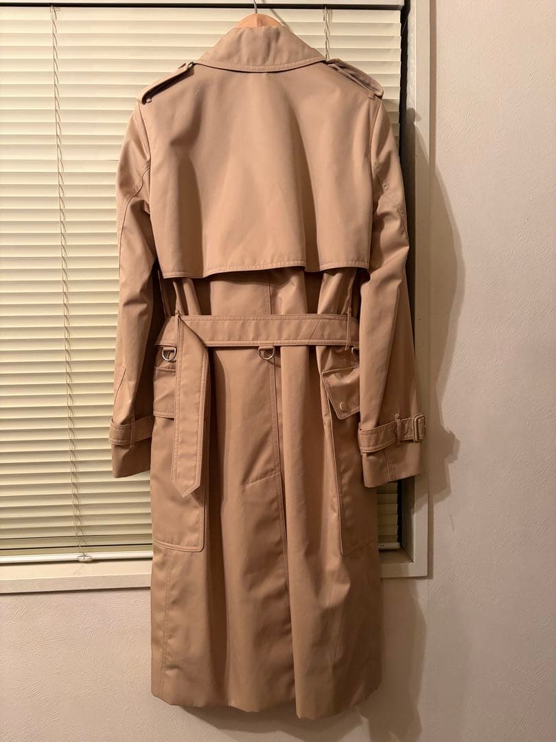 ふわわ BURBERRY ベージュ トレンチコート