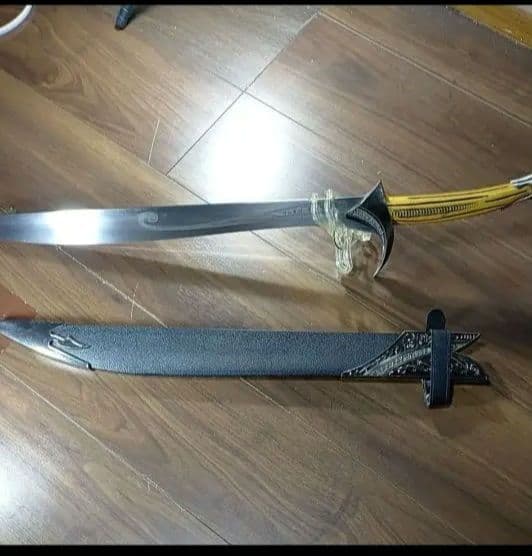 ホビット オルクリスト 金属製 模造刀 西洋剣 美術品 コスプレ