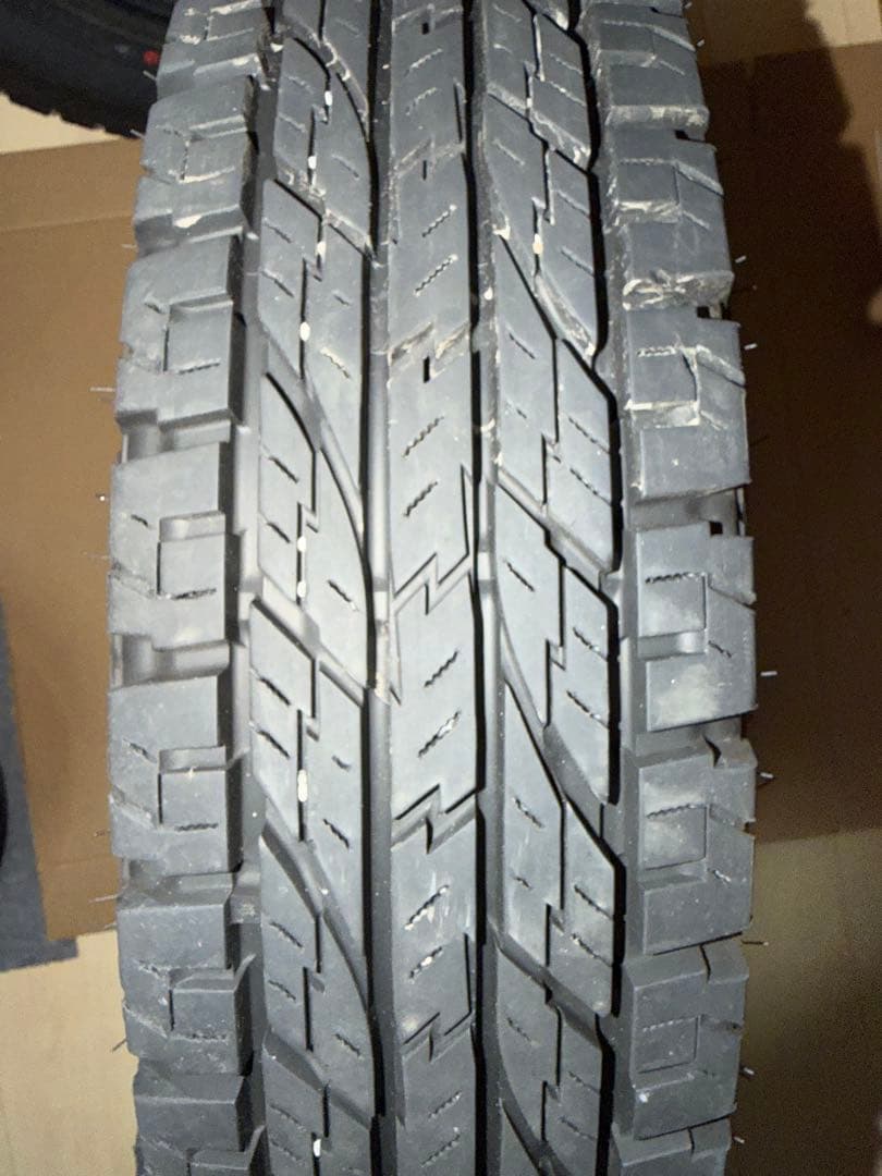 Tet Yokohama GEOLANDAR A/T 16インチタイヤ