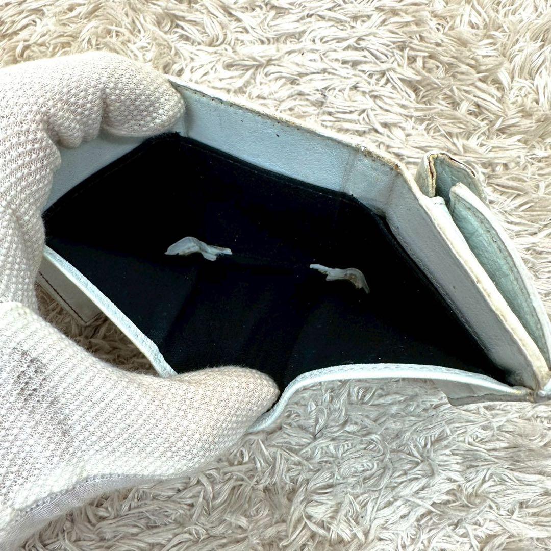 【美品】BALENCIAGA グラフィティ三つ折り財布 ホワイト