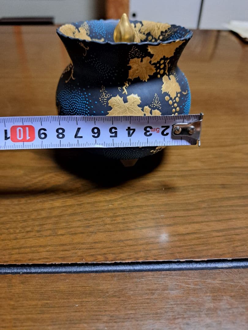 仲田錦玉作　香炉　青粒唐草　九谷焼