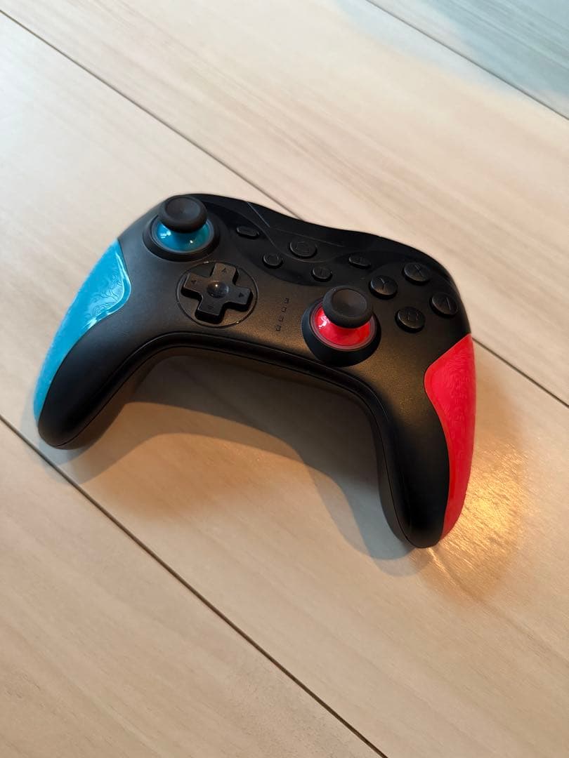 Nintendo Switch 本体 + 付属品、SDカード