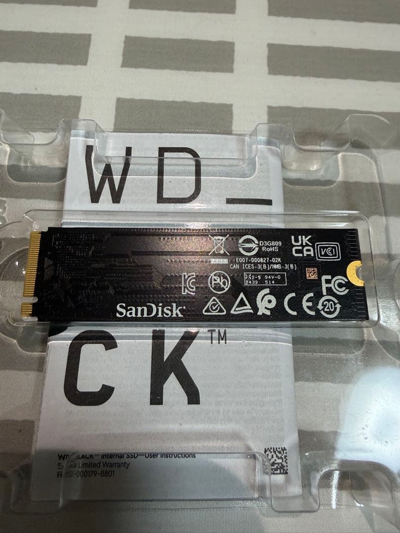内蔵型SSD WD_Black SN7100 1TB