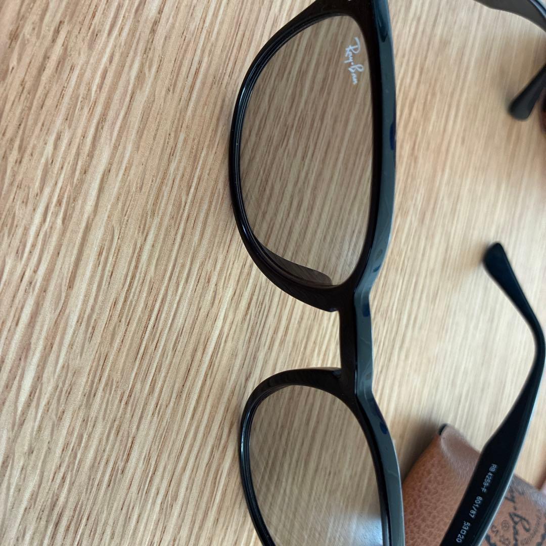 Ray-Ban RB 4259-F ブラック サングラス