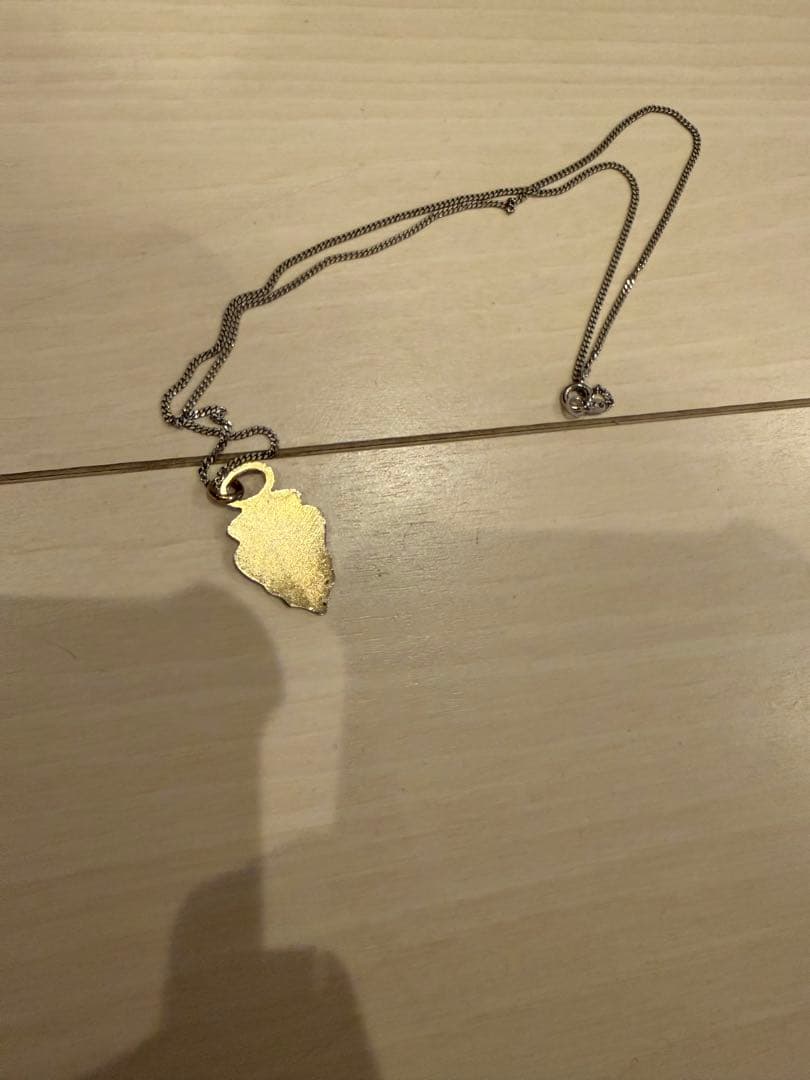 アクセサリー old gucci Crest Charm
