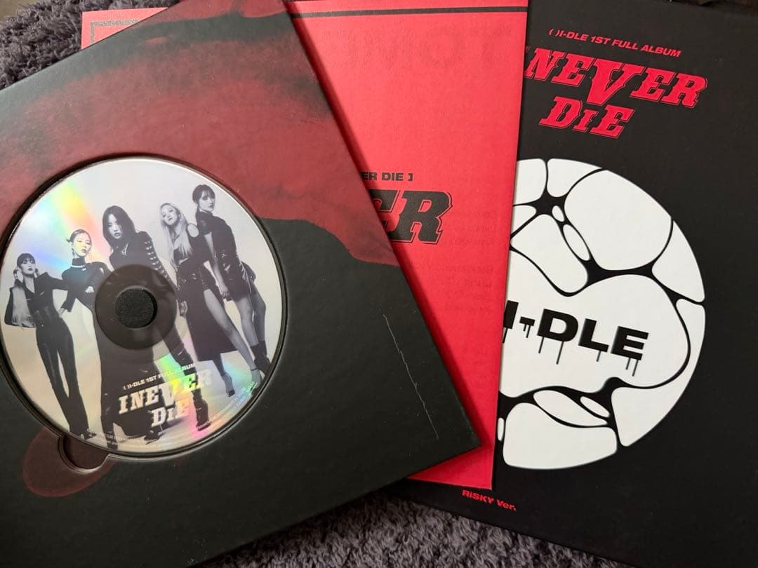 (G)I-DLE I NEVER DIE RiSKYバージョン アルバム