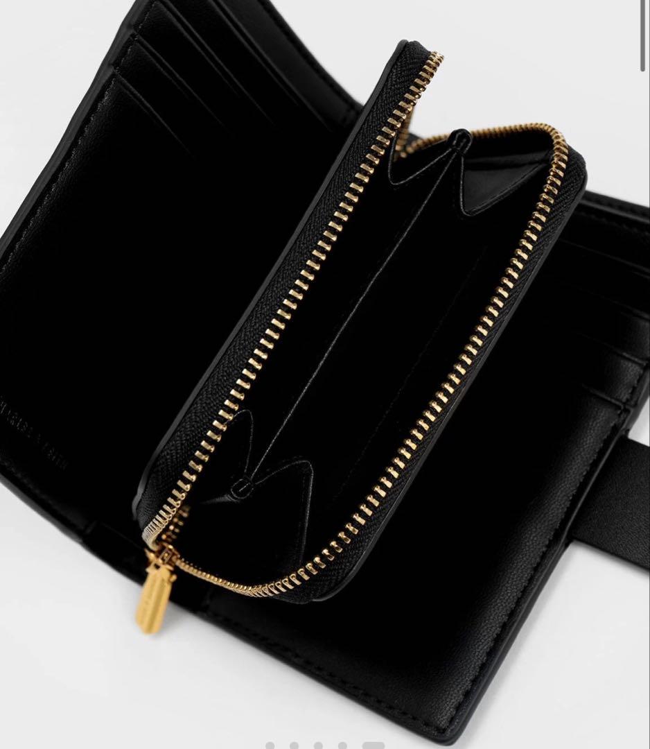 CHARLES & KEITH ダキ ベルトウォレット ブラック 新品未使用