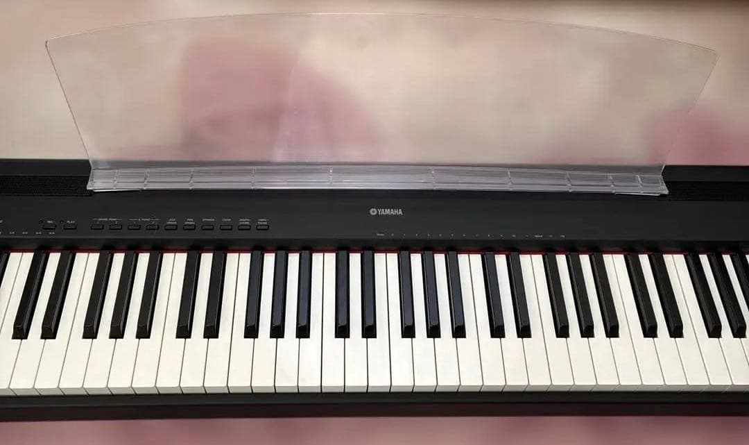 YAMAHA 電子ピアノ P-95B、2011年製、譜面台、アダプタ、簡易ペダル