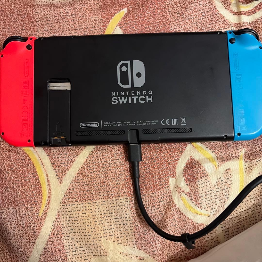 Nintendo Switch本体　マリカーフルセット　プロコン　充電器付き