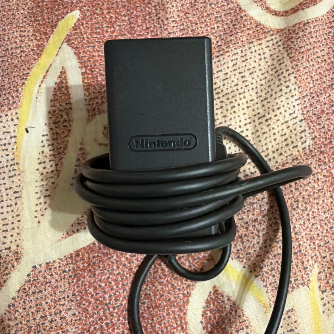 Nintendo Switch本体　マリカーフルセット　プロコン　充電器付き