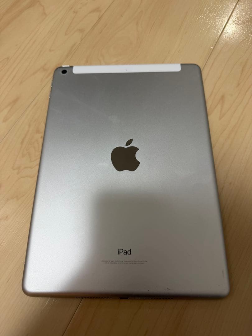 iPad本体 iPad