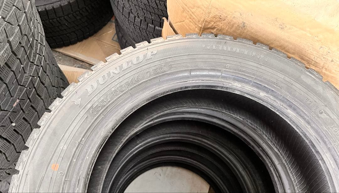 155/65R14 ダンロップ　スタッドレス　4本セット
