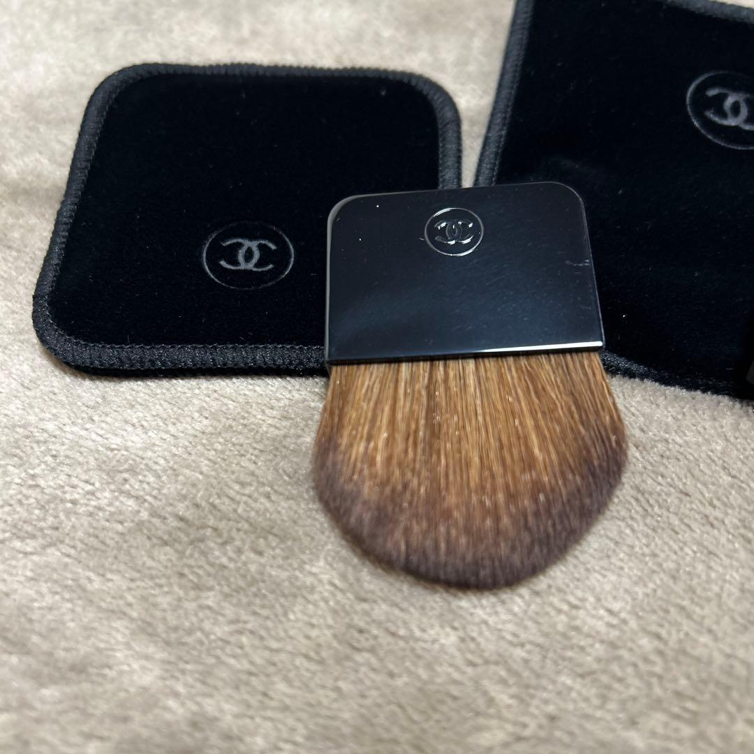 シャネル　CHANEL　ペッシュ　ルミエール　新品　コスメ　フェイスカラー