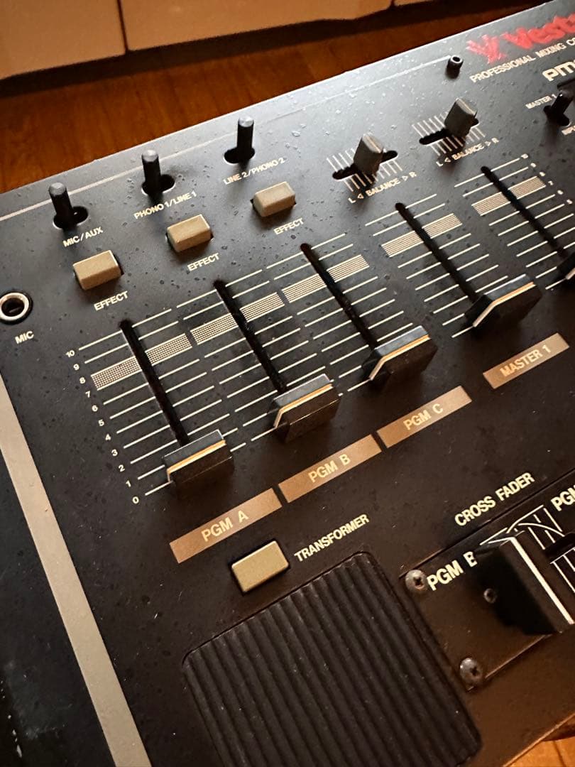Vestax PMC-20｜EXCITER搭載 名機DJミキサー　美品