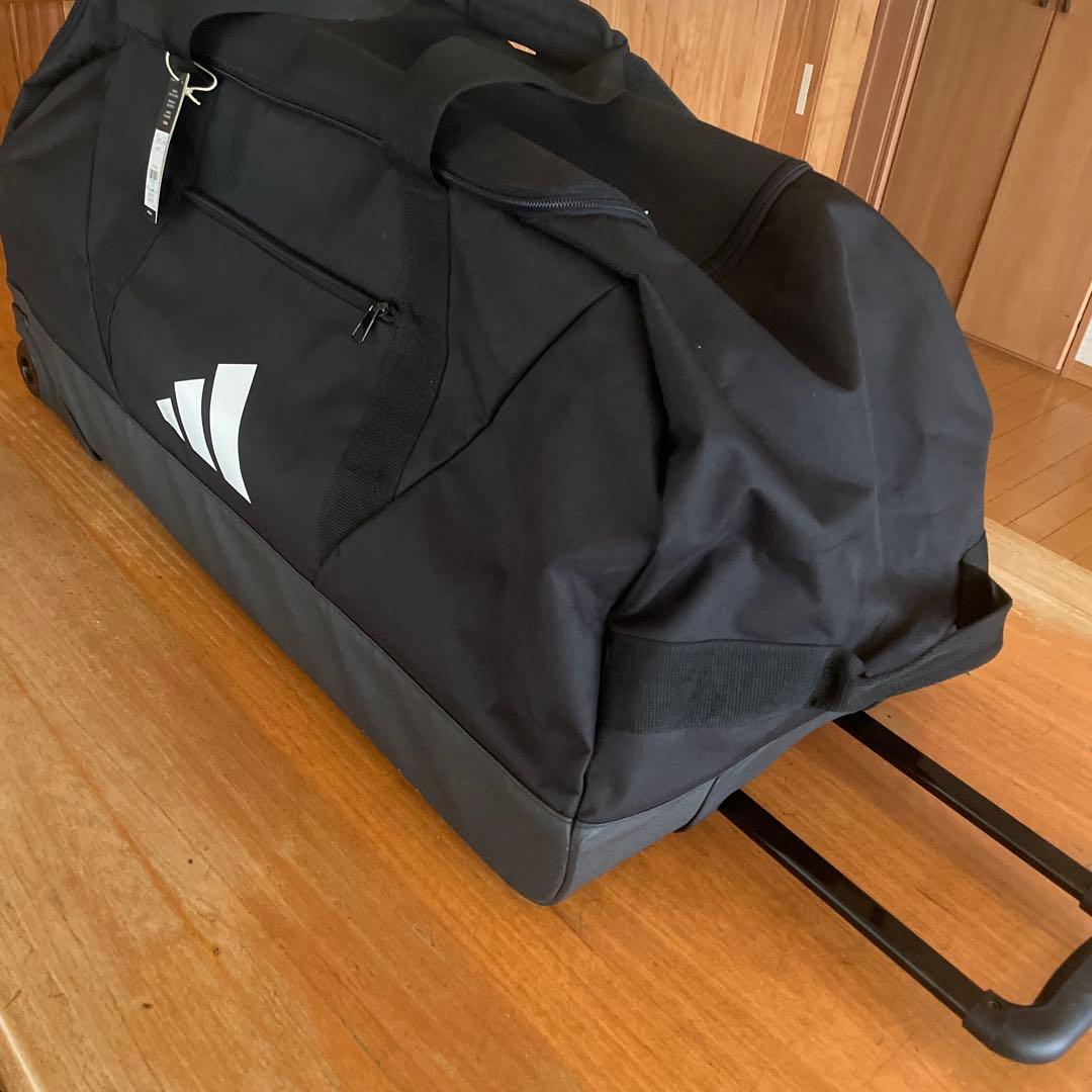 [新品未使用] adidas ブラック ボストンキャリーバッグ 大容量