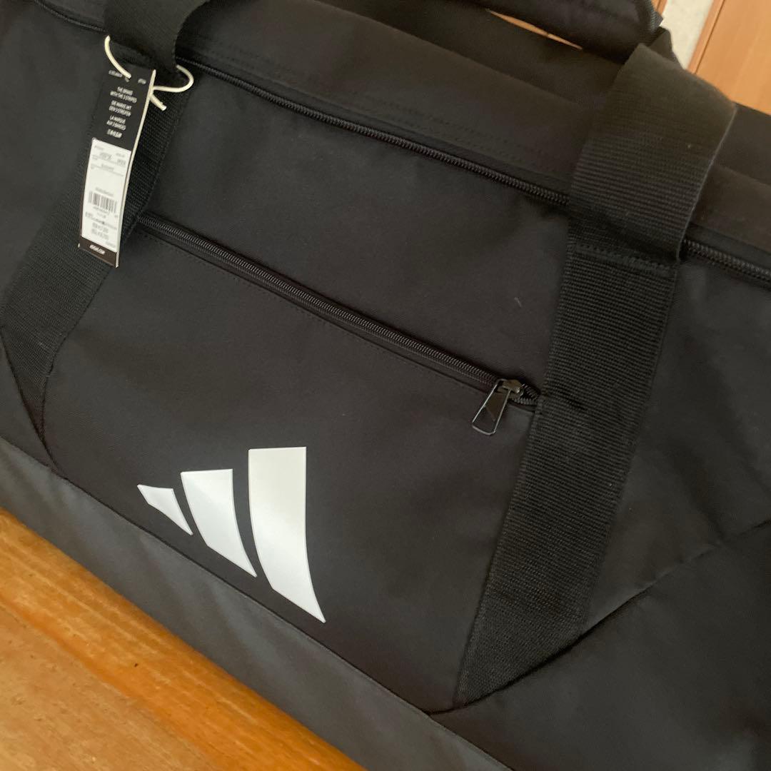 [新品未使用] adidas ブラック ボストンキャリーバッグ 大容量