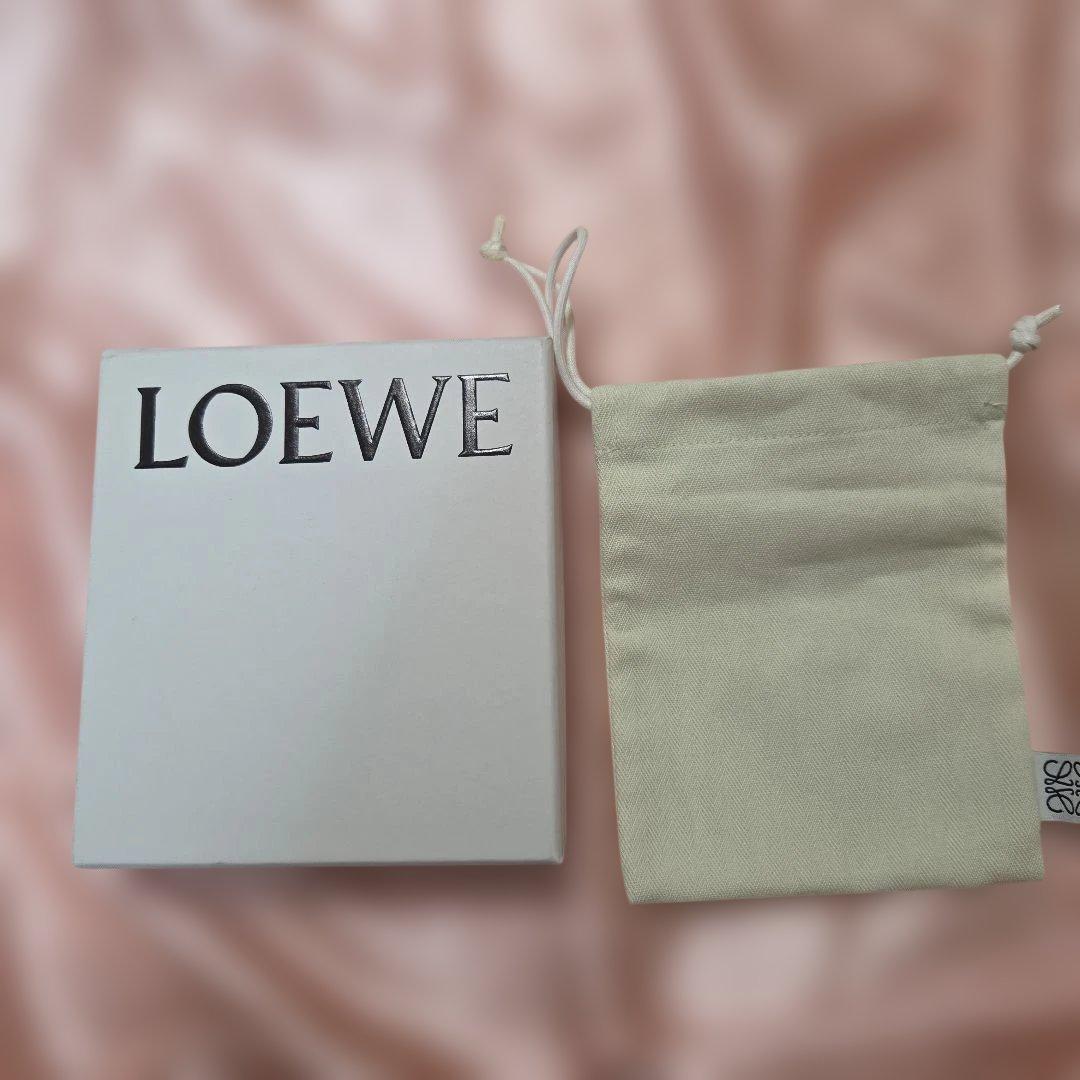 LOEWE ワインレッド 二つ折り財布