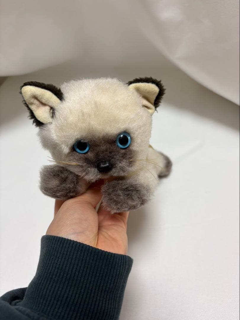 ぬいぐるみの三英　レトロ　 猫　ぬいぐるみ