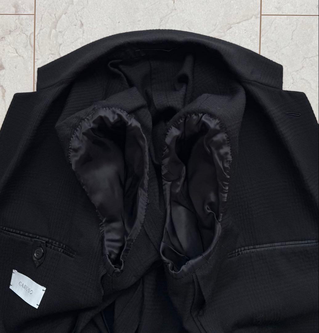 【極美品・未使用級】 CARUSOカルーゾ ジャケット 最新ロゴ
